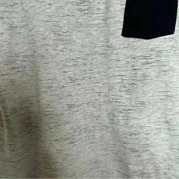 Urbanology T-Shirt V-Neck Grey & Black Size Medium - Picture 6 of 16